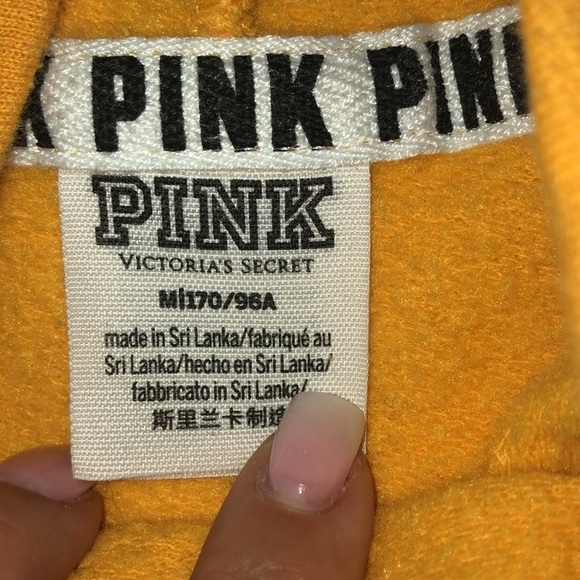 Super light PINK sweater , fun color ! - Picture 2 of 2